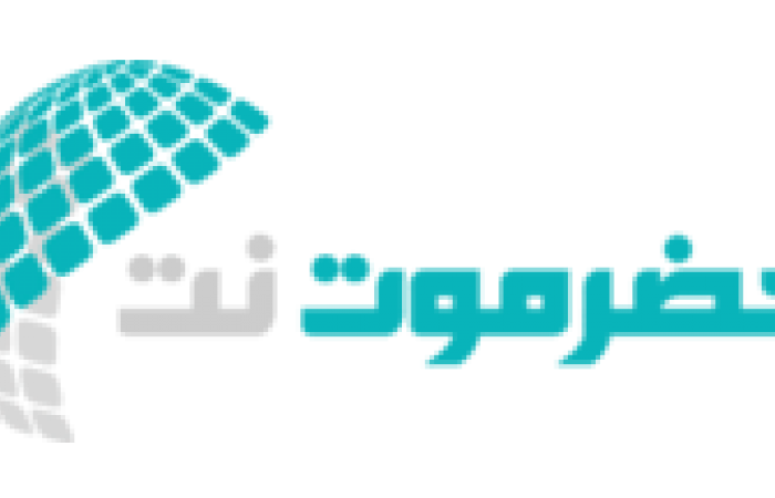 اخبار اليمن الان | بتمويل صندوق صيانة الطرق ..إستمرار أعمال إزاحة الرمال من خط العلم دوفس في أبين